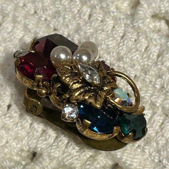 Vintage Austrian Crystal Elegant Golem Metal and Multicolor Earrings - Picture 4 of 6